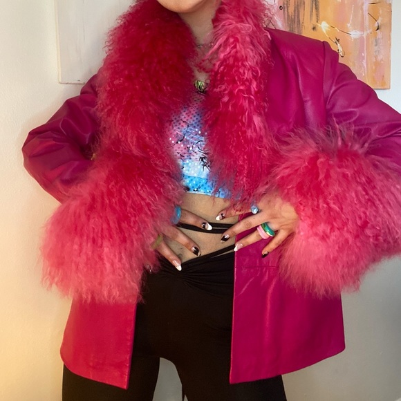 Genuine leather pink mongolian fur trim jacket - Picture 7 of 8